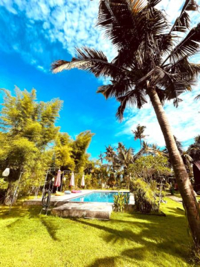 Apit Lawang Villas & Resto